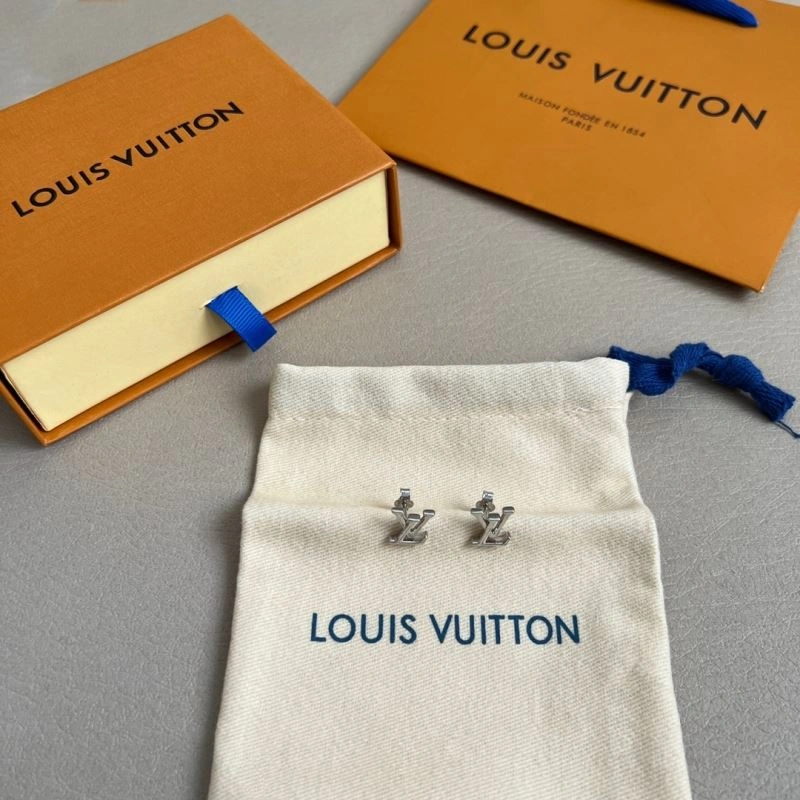 MoistureWicking Louis Vuitton Earrings 250208
