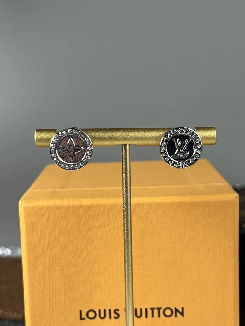Louis Vuitton Earrings Comfortable 250206