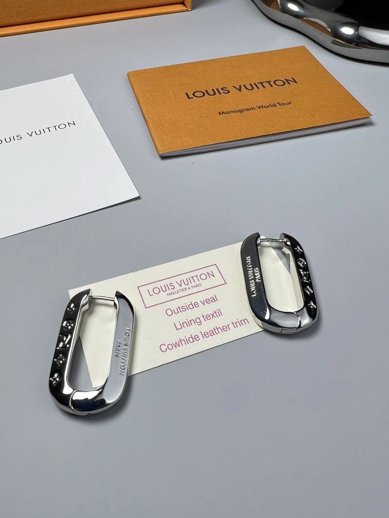 WellDesigned Louis Vuitton Earrings 250204