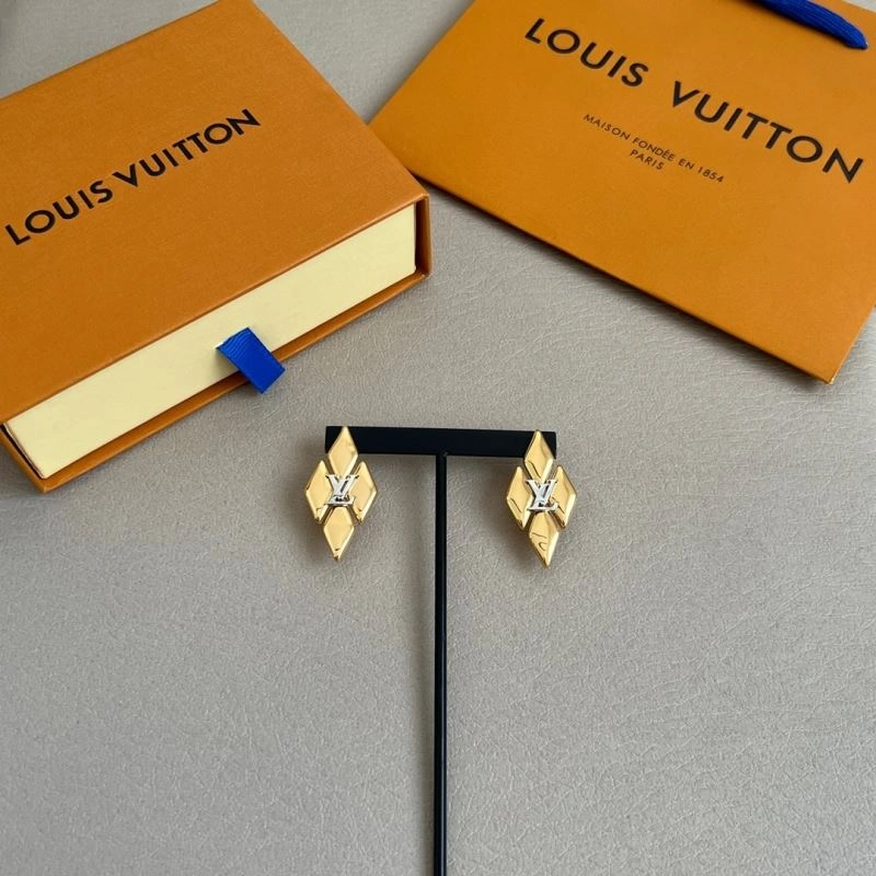 Supportive Louis Vuitton Earrings 250162