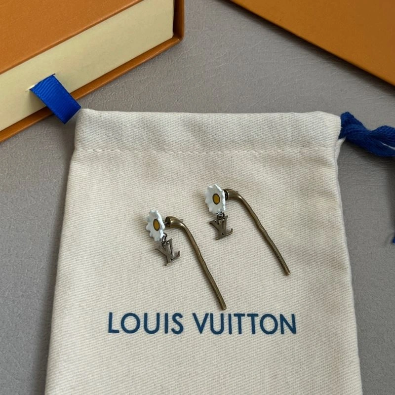 Stylish Louis Vuitton Earrings 250182