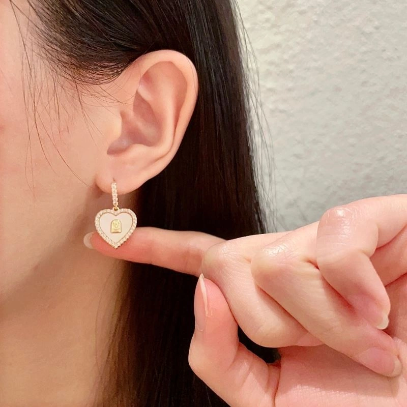 Louis Vuitton Earrings Practical 250177