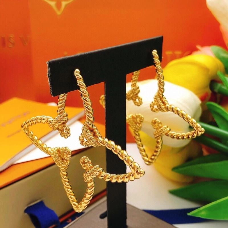 WellDesigned Louis Vuitton Earrings 250181