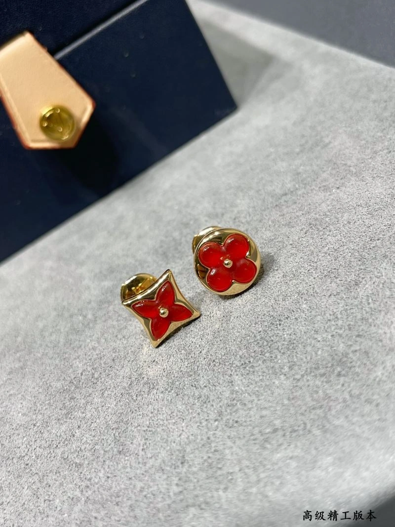 ModernLook Louis Vuitton Earrings 250189
