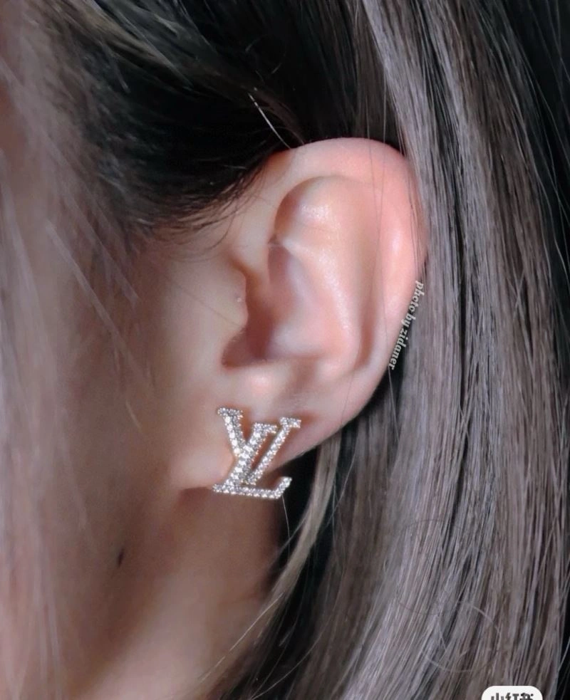 MultiPurpose Louis Vuitton Earrings 250188