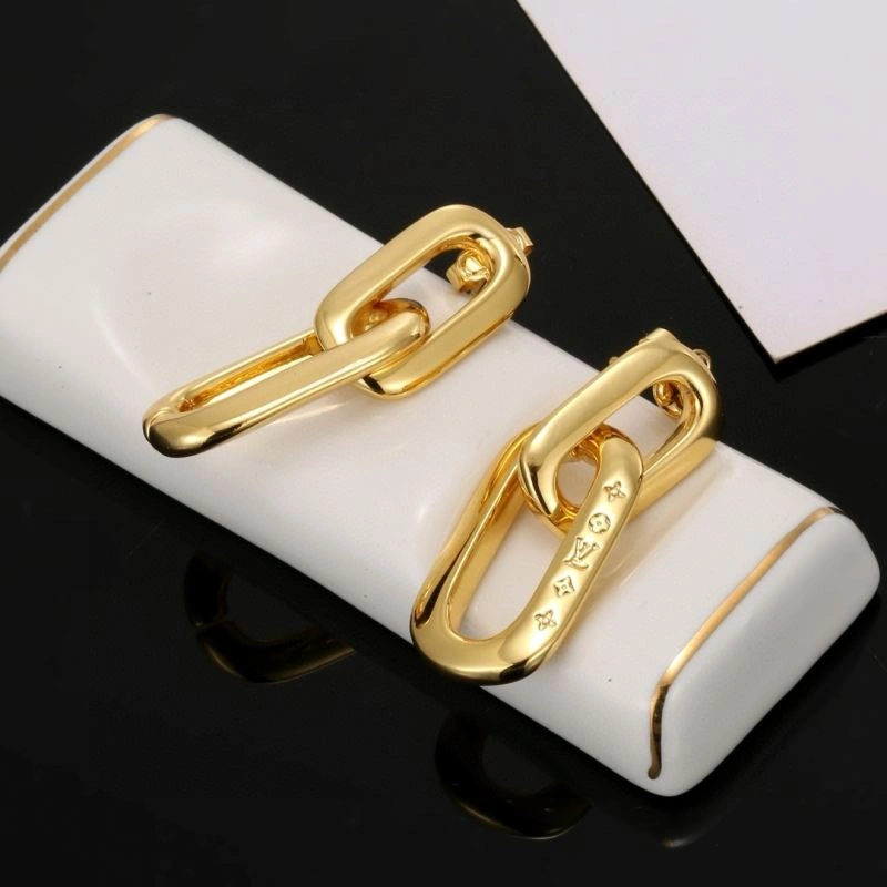 Sophisticated Louis Vuitton Earrings 250159