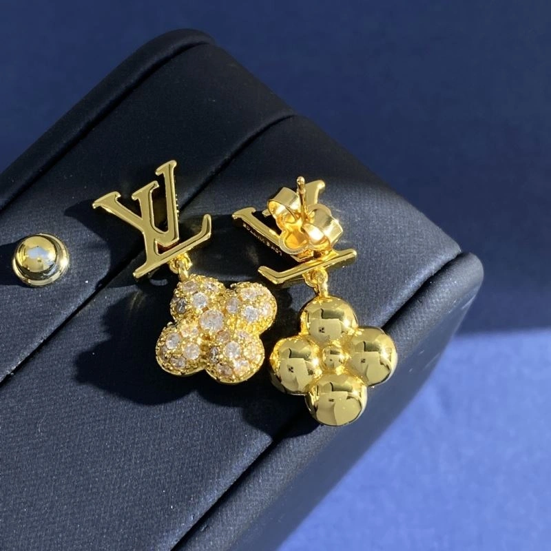 Louis Vuitton Earrings GoodFit 250125