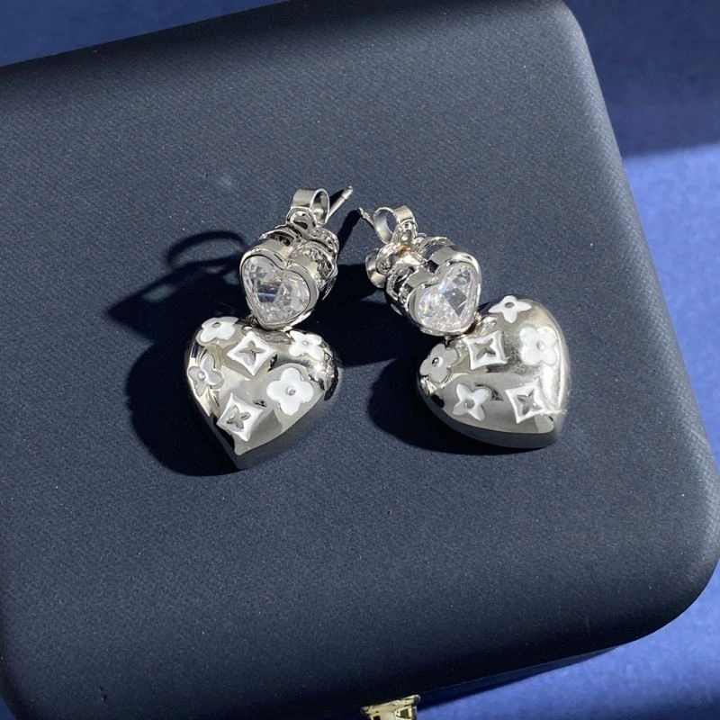 Sustainable Louis Vuitton Earrings 250134