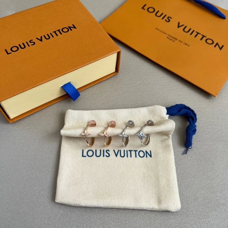 Effortless Louis Vuitton Earrings 250126