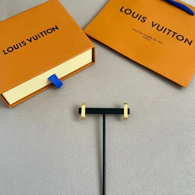 Louis Vuitton Earrings DailyWear 250120