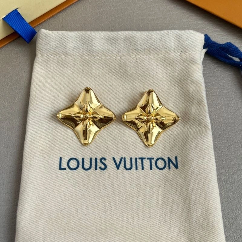 Louis Vuitton Earrings Sophisticated 250130