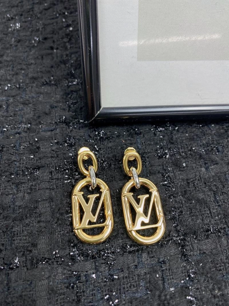 Functional Louis Vuitton Earrings 250146