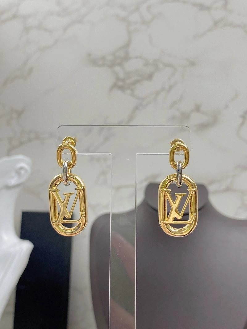 Functional Louis Vuitton Earrings 250146
