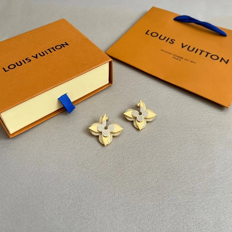 Louis Vuitton Earrings Effortless 250148