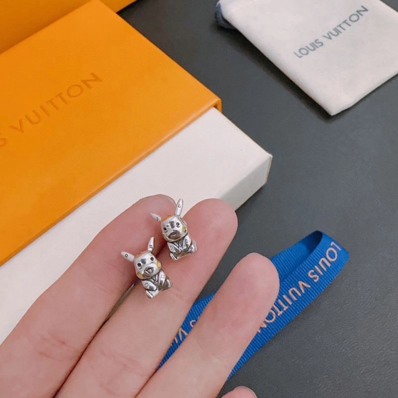Louis Vuitton Earrings Unique 250129