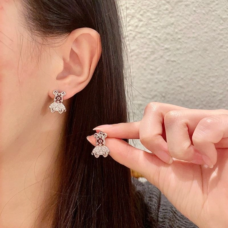Louis Vuitton Earrings OnTrend 250114