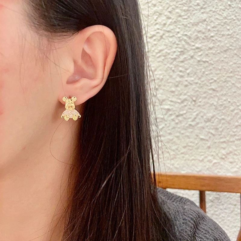 Sustainable Louis Vuitton Earrings 250115