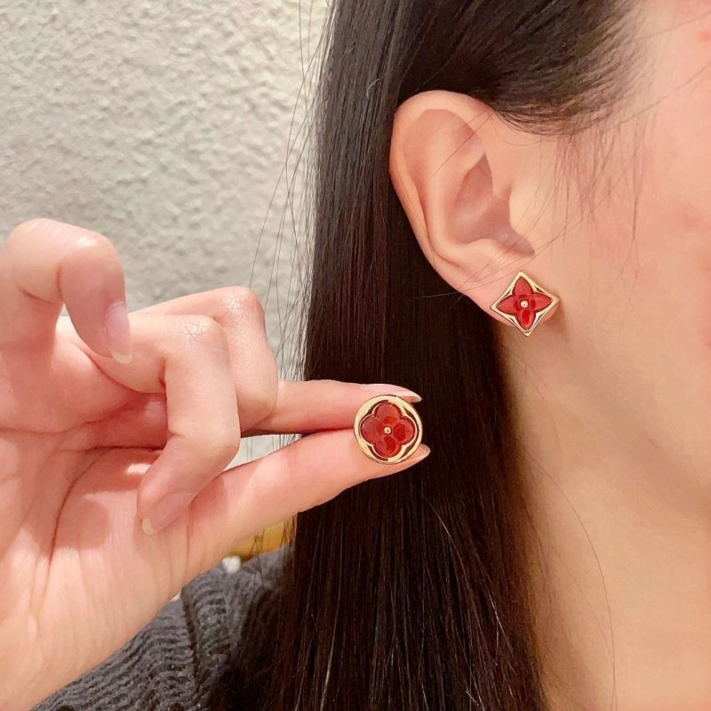 Louis Vuitton Earrings MultiPurpose 250089