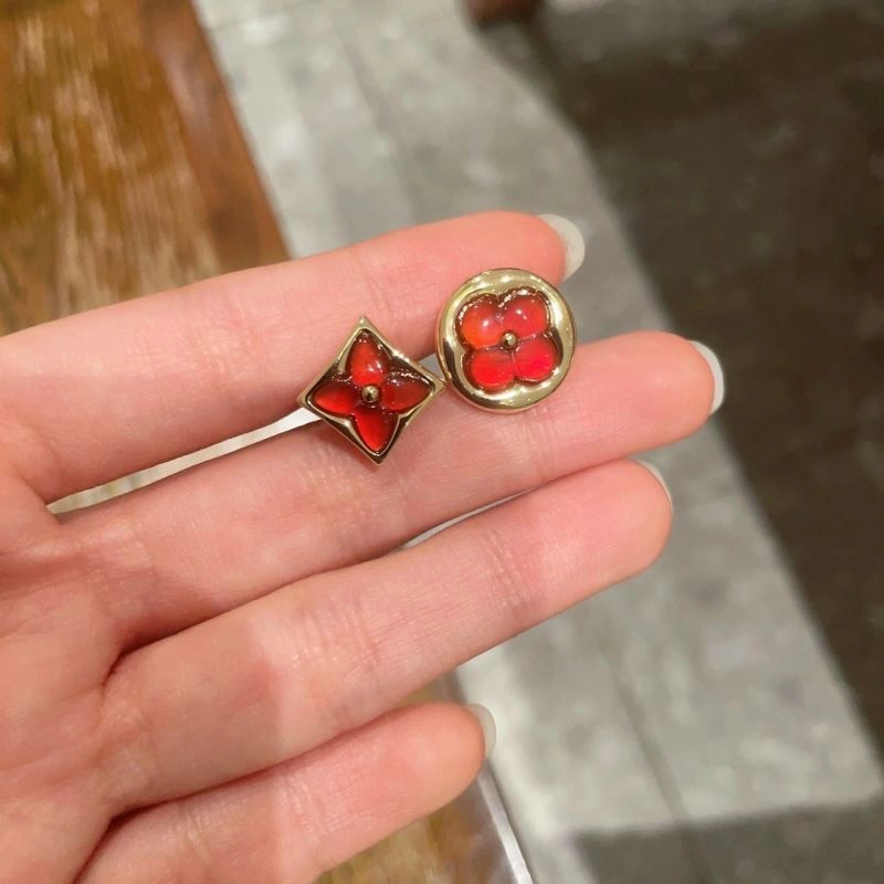 Louis Vuitton Earrings MultiPurpose 250089