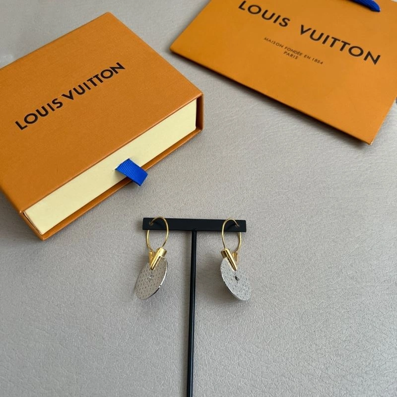 Louis Vuitton Earrings Refined 250083