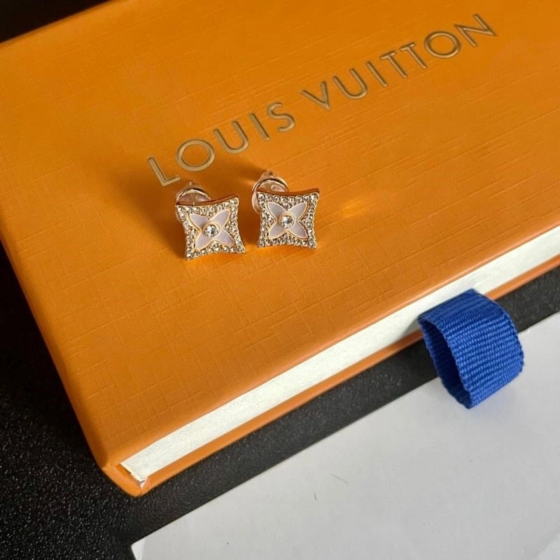 Louis Vuitton Earrings Comfortable 249830