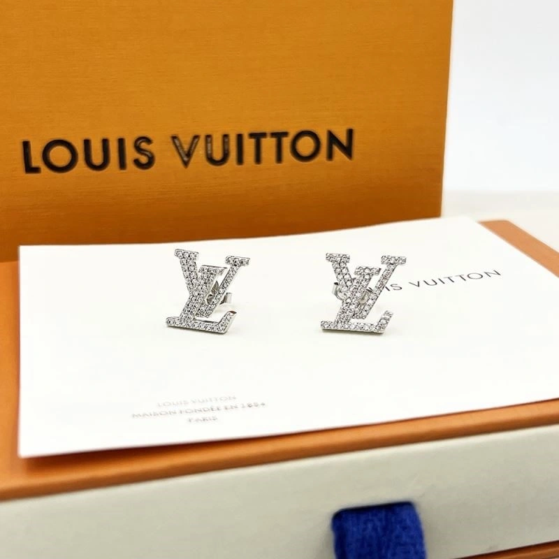 Chic Louis Vuitton Earrings 249816