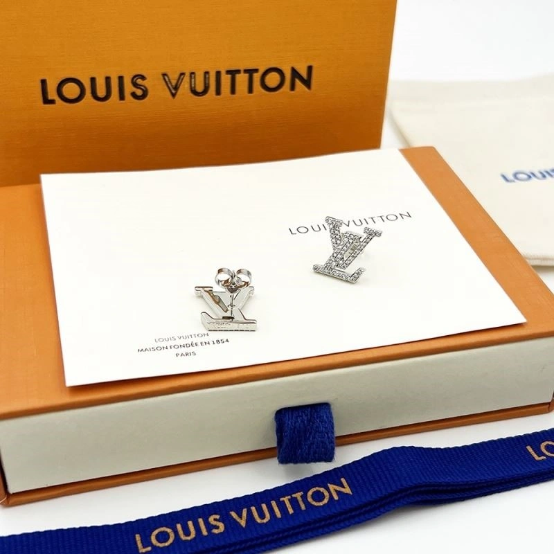 Chic Louis Vuitton Earrings 249816