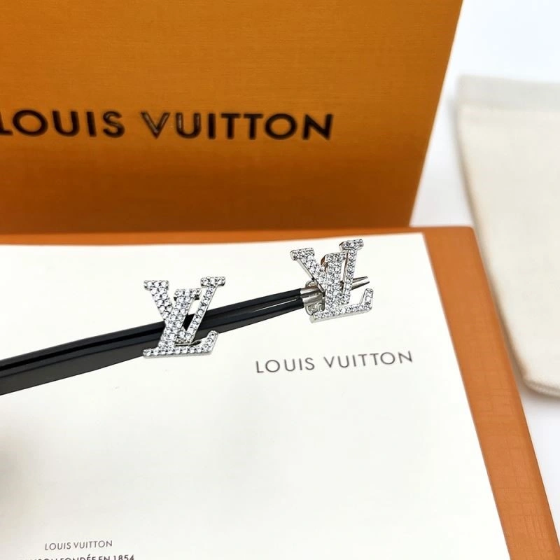 Chic Louis Vuitton Earrings 249816