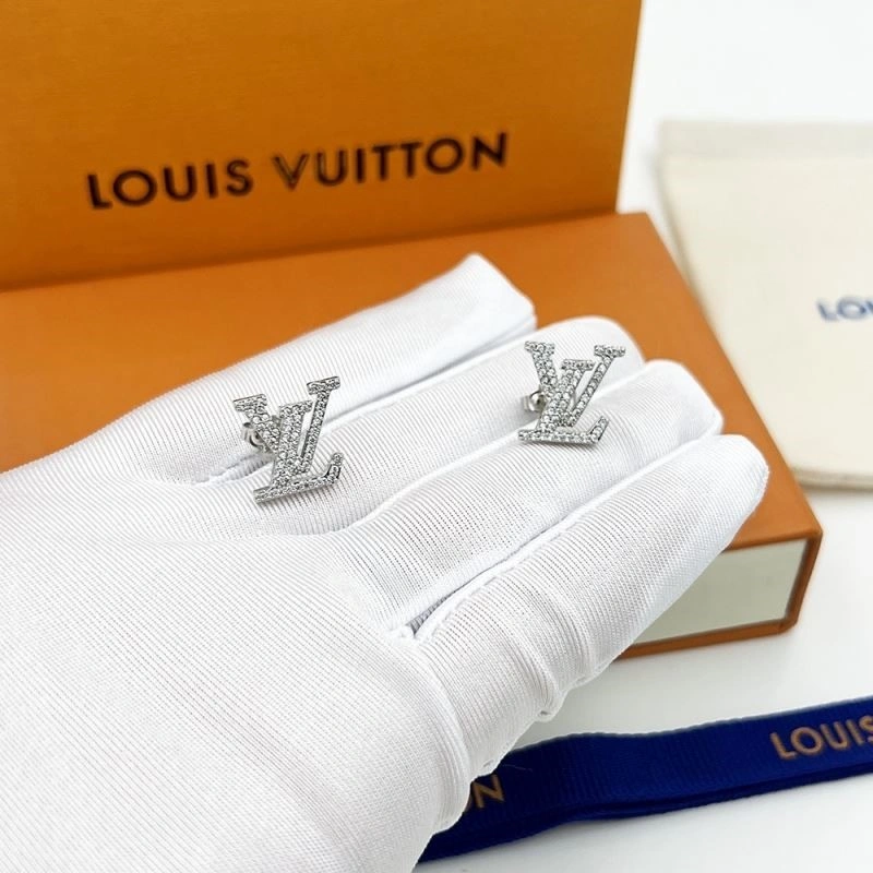 Chic Louis Vuitton Earrings 249816
