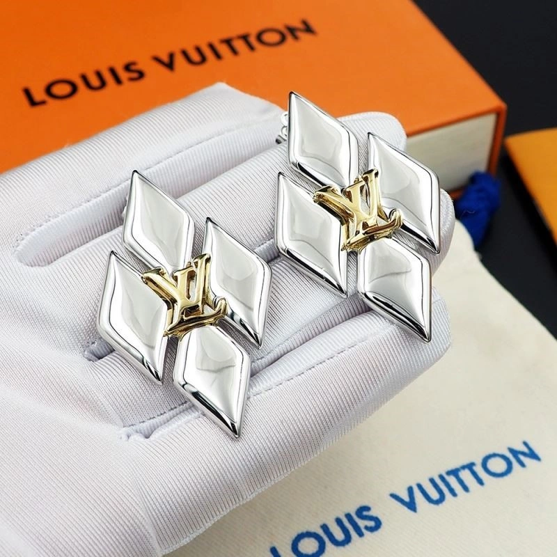 Lightweight Louis Vuitton Earrings 249806