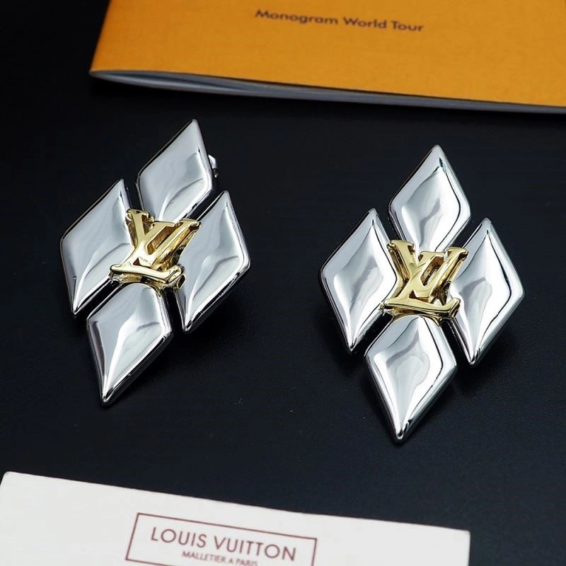Lightweight Louis Vuitton Earrings 249806
