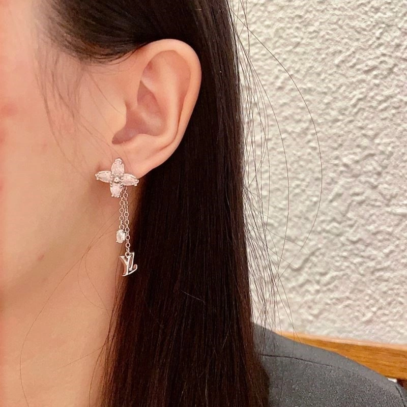 Louis Vuitton Earrings Bright 249812