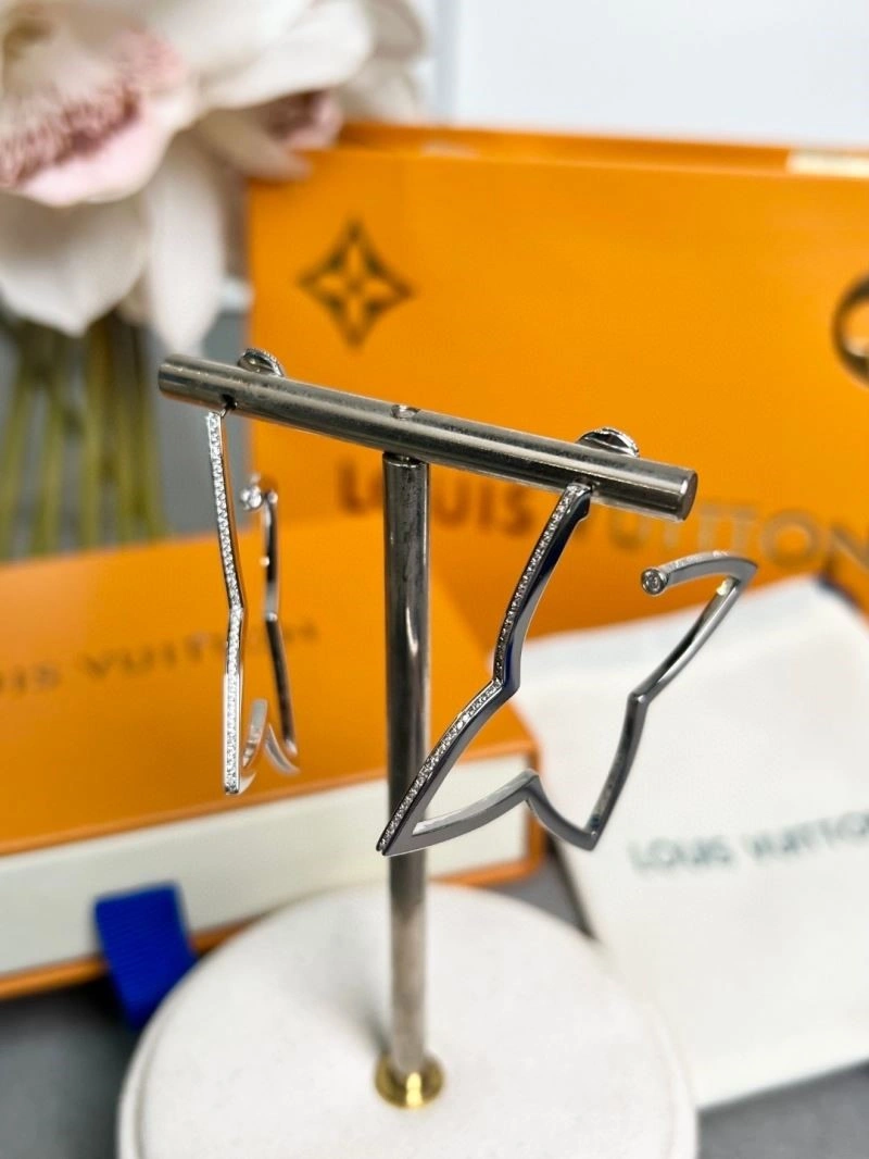 Comfortable Louis Vuitton Earrings 249799