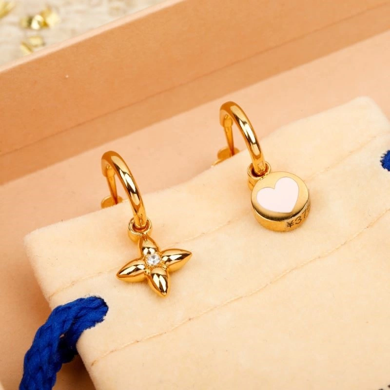 Louis Vuitton Earrings Neat 249790