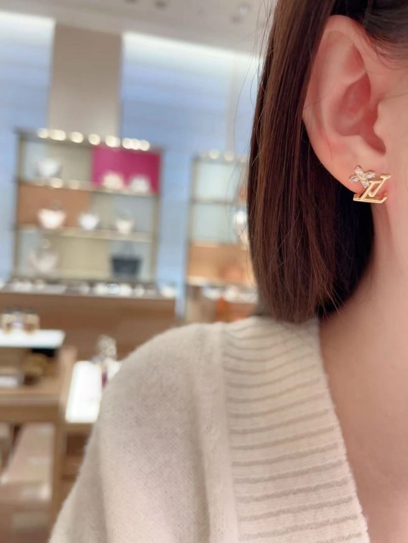 Sophisticated Louis Vuitton Earrings 249779