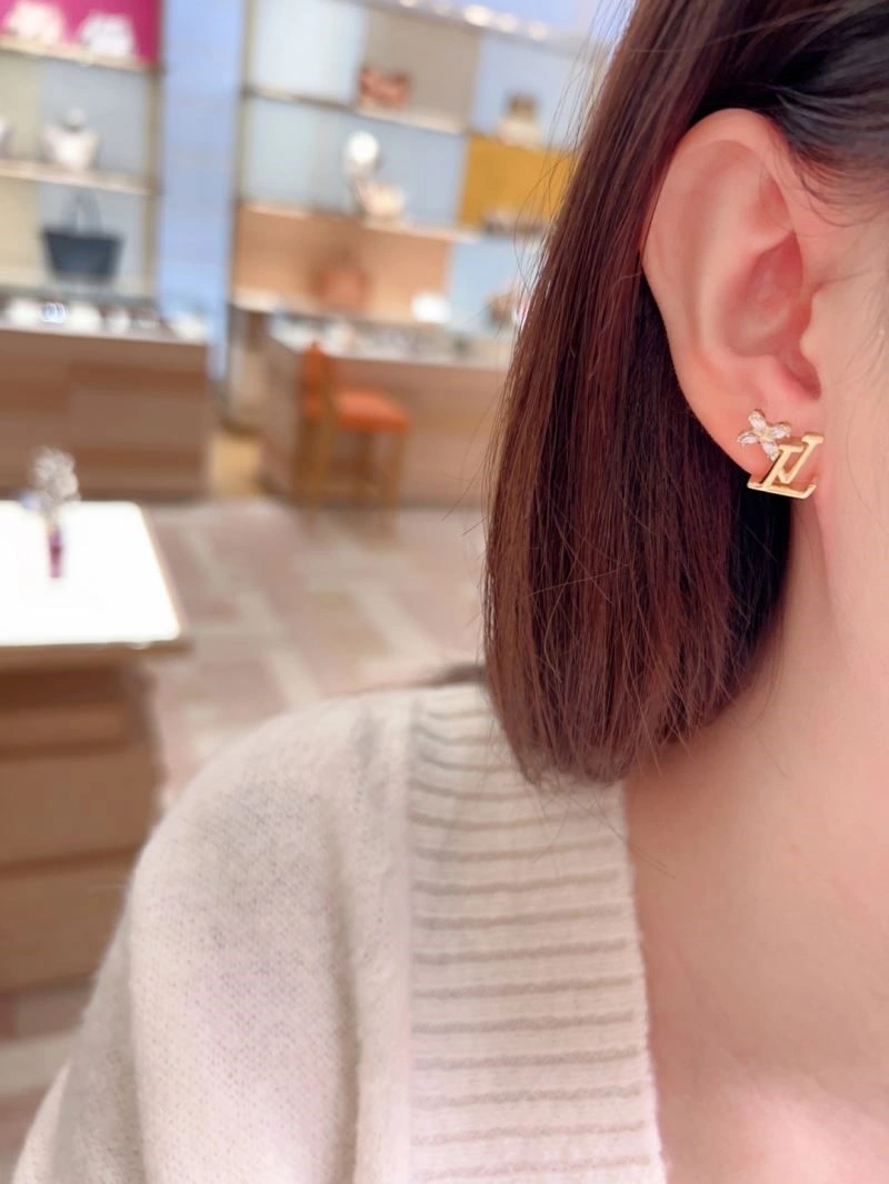 Sophisticated Louis Vuitton Earrings 249779
