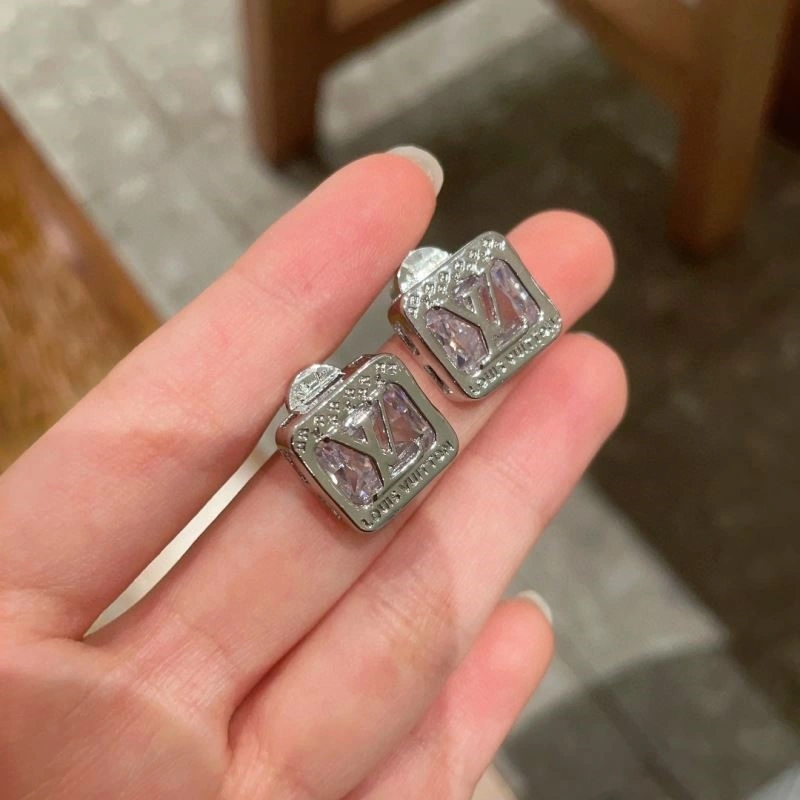 Louis Vuitton Earrings Durable 249764