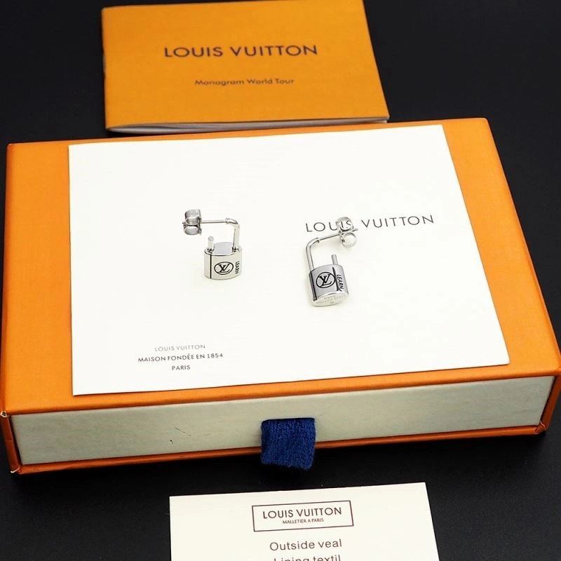 Attractive Louis Vuitton Earrings 249482