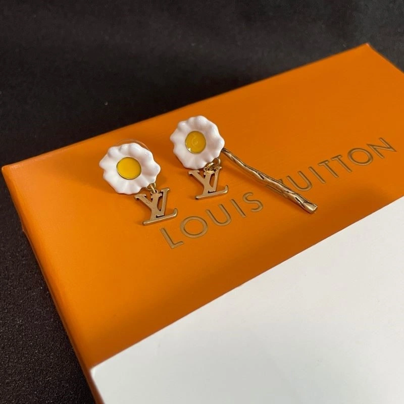 Louis Vuitton Earrings SmoothTexture 249506