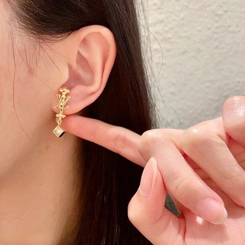 Louis Vuitton Earrings Durable 249472