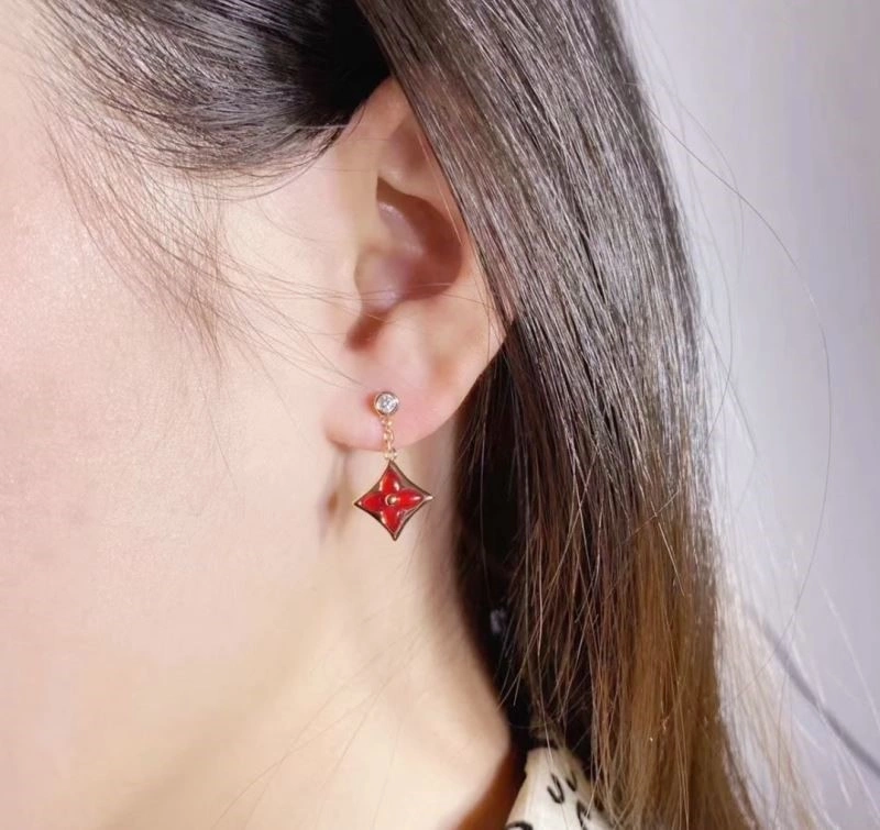 Versatile Louis Vuitton Earrings 249454
