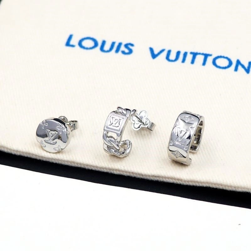 Louis Vuitton Earrings Attractive 249422