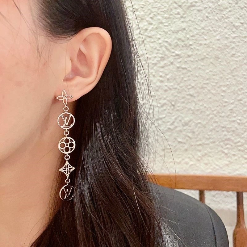 Louis Vuitton Earrings Lightweight 249404