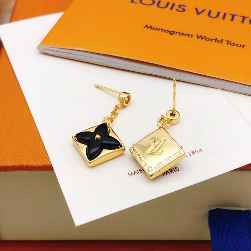 Louis Vuitton Earrings Cozy 249073