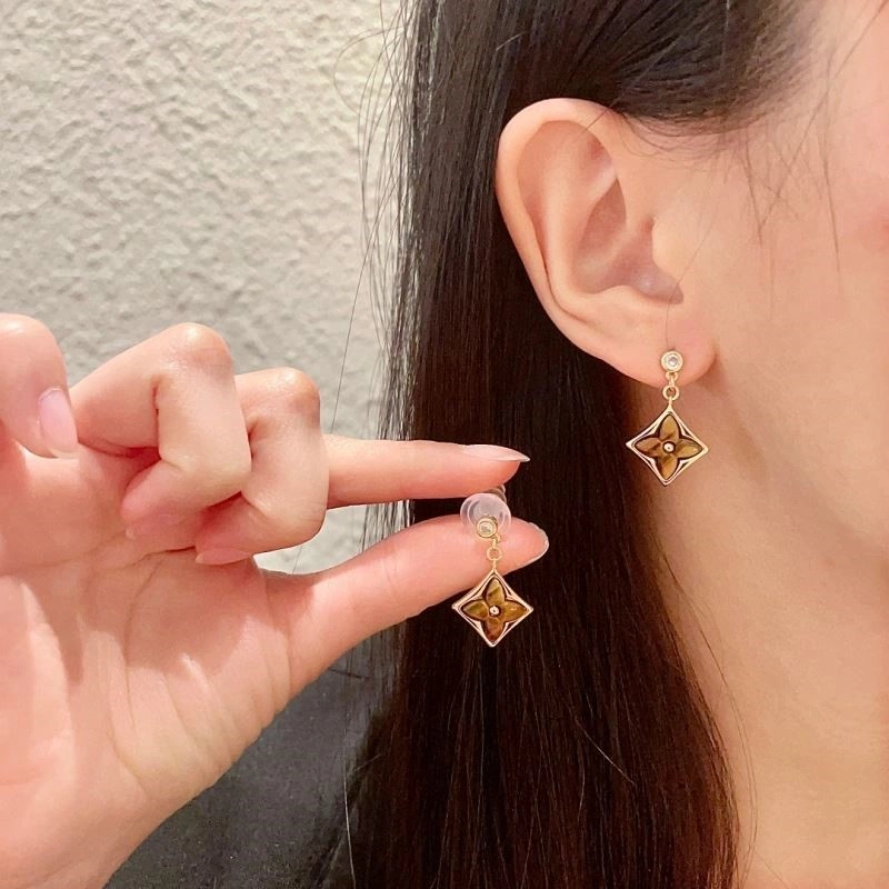 Louis Vuitton Earrings WellDesigned 249090