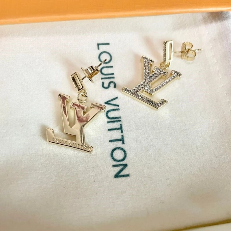 Louis Vuitton Earrings FashionForward 249048