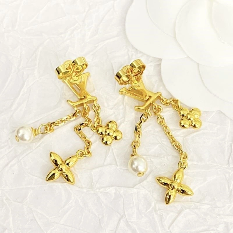 Trendsetting Louis Vuitton Earrings 249031