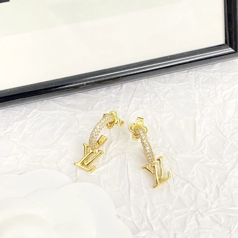 Affordable Louis Vuitton Earrings 249036
