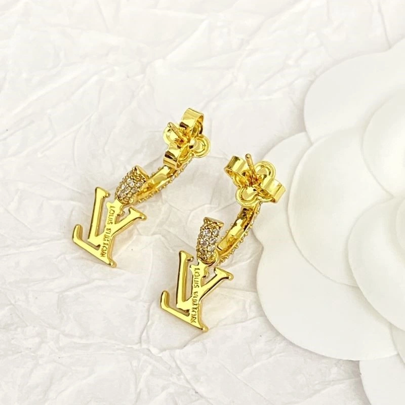 Affordable Louis Vuitton Earrings 249036