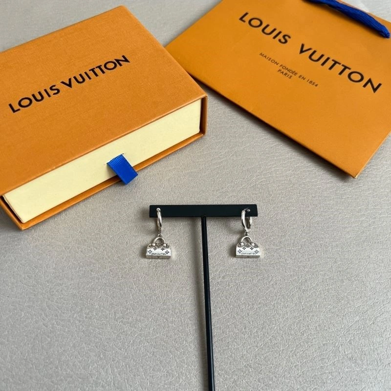 Sustainable Louis Vuitton Earrings 249044